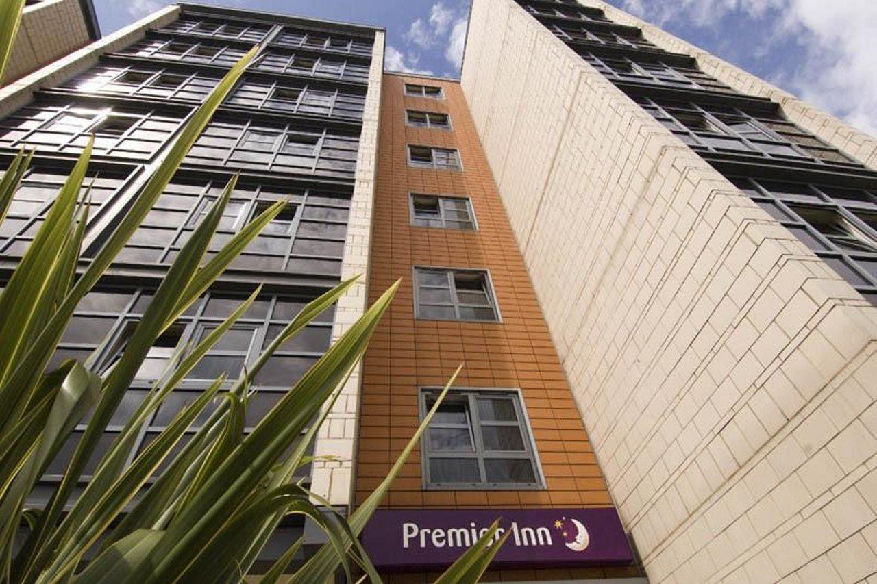 Premier Inn Nottingham Arena エクステリア 写真